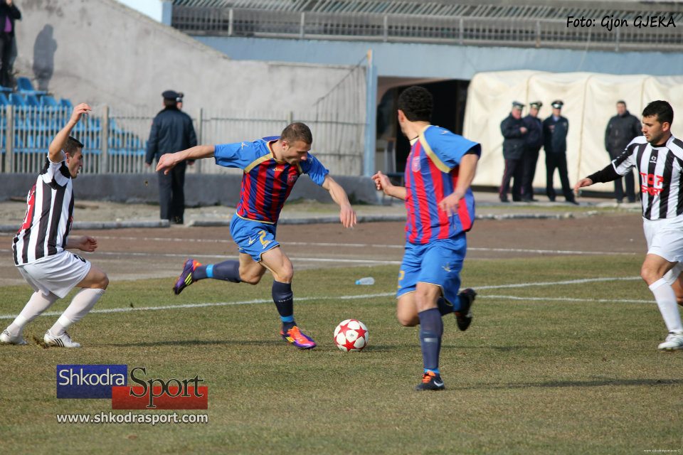 Kupa e Shqiperise: Vllaznia - LaÃ§i 2-0