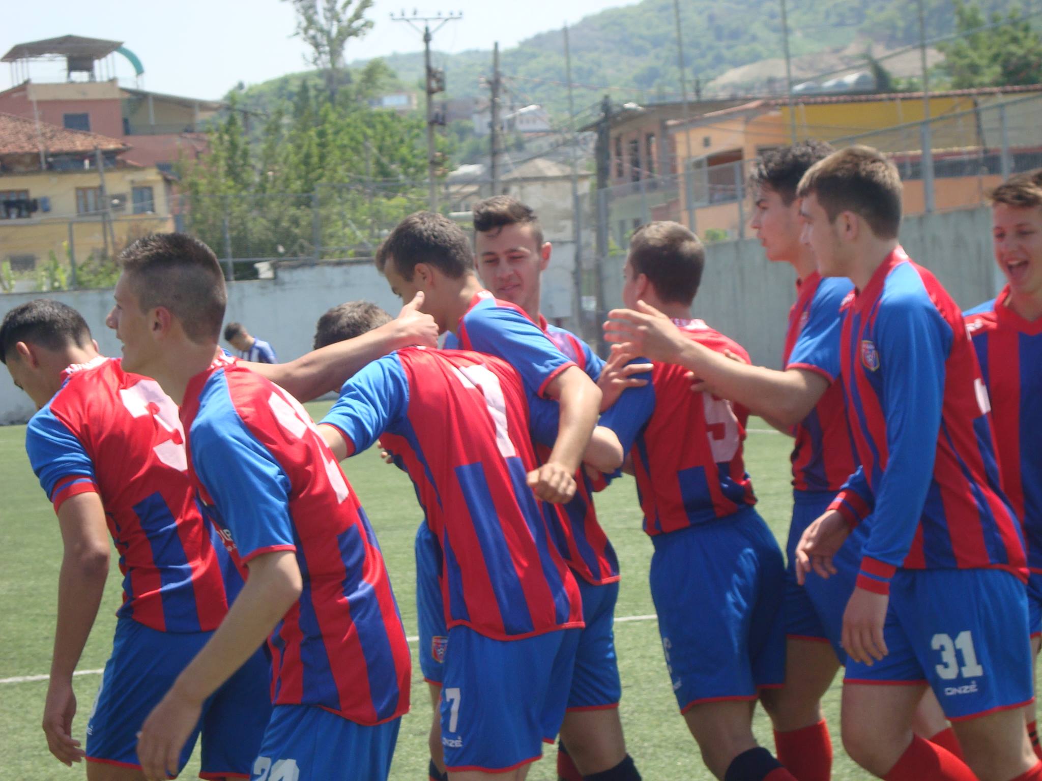 Vllaznia U-17 humbet finalen me Flamurtarin